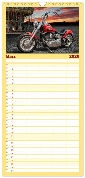 Motorrad-Träume – Chopper und Custombikes (CALVENDO Familienplaner 2026)