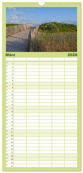 Sonne, Strand & Meer (CALVENDO Familienplaner 2026)