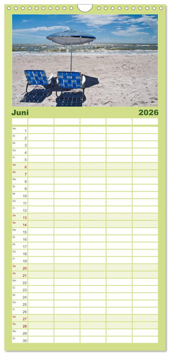 Sonne, Strand & Meer (CALVENDO Familienplaner 2026)