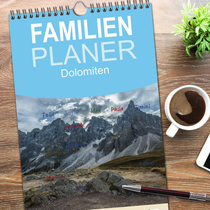 Dolomiten (CALVENDO Familienplaner 2026)