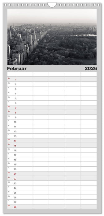 New York in schwarz weiss (CALVENDO Familienplaner 2026)