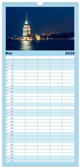 Istanbul - Stadt am Bosporus (CALVENDO Familienplaner 2026)