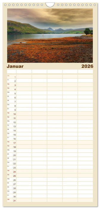 Schottland - Spiegel der Seele (CALVENDO Familienplaner 2026)