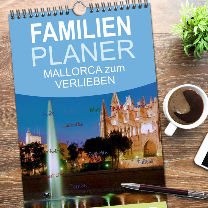 MALLORCA zum VERLIEBEN (CALVENDO Familienplaner 2026)
