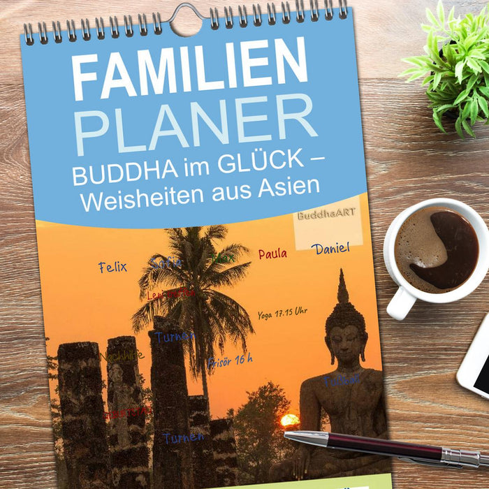 BUDDHA im GLÜCK – Weisheiten aus Asien (CALVENDO Familienplaner 2026)