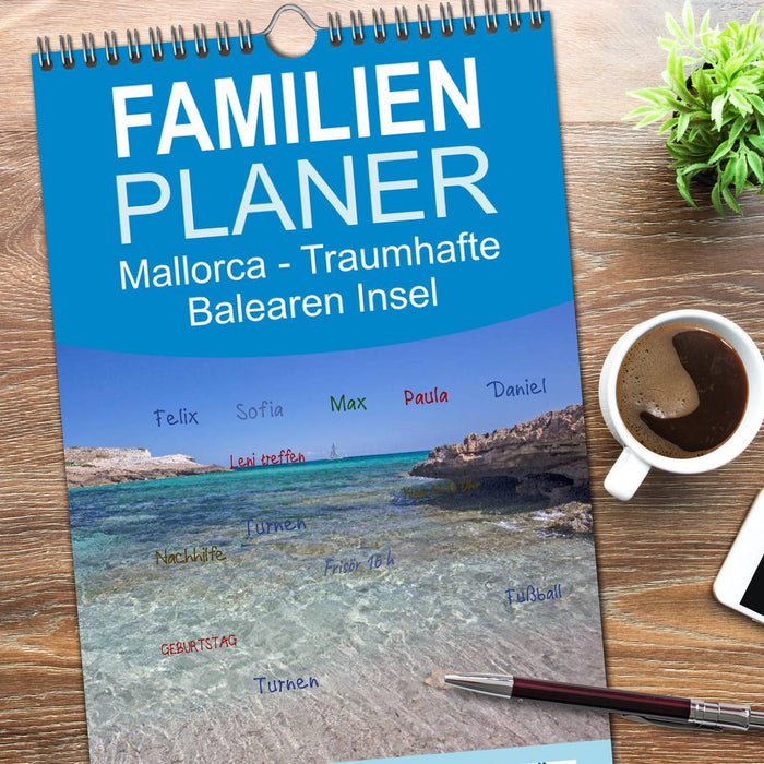 Mallorca - Traumhafte Balearen Insel (CALVENDO Familienplaner 2026)