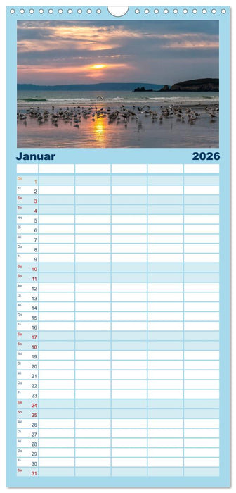 Faszination Meer und Wolken (CALVENDO Familienplaner 2026)