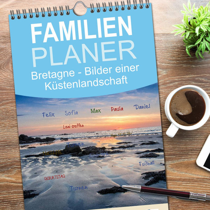 Bretagne - Bilder einer Küstenlandschaft (CALVENDO Familienplaner 2026)