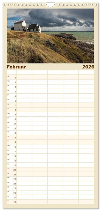 Bretagne - Bilder einer Küstenlandschaft (CALVENDO Familienplaner 2026)