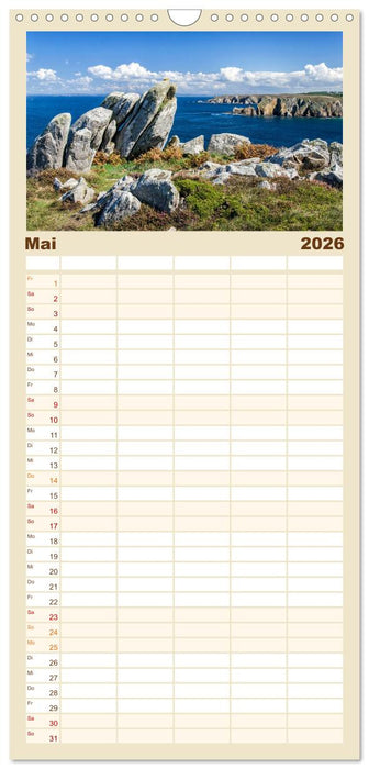 Bretagne - Bilder einer Küstenlandschaft (CALVENDO Familienplaner 2026)