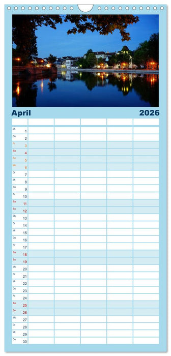 Landshut bei Tag und Nacht (CALVENDO Familienplaner 2026)