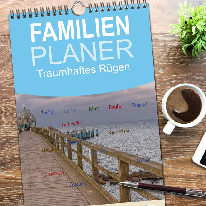 Traumhaftes Rügen (CALVENDO Familienplaner 2026)