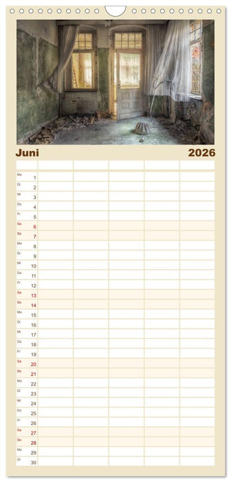 Verlassene Orte im Harz (CALVENDO Familienplaner 2026)