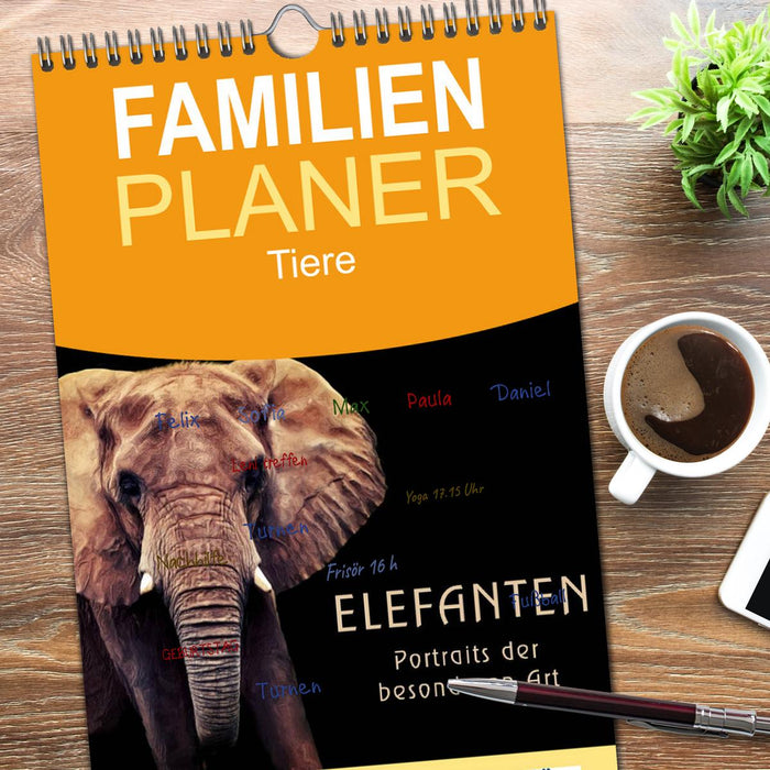 Elefanten - Portraits der besonderen Art (CALVENDO Familienplaner 2026)