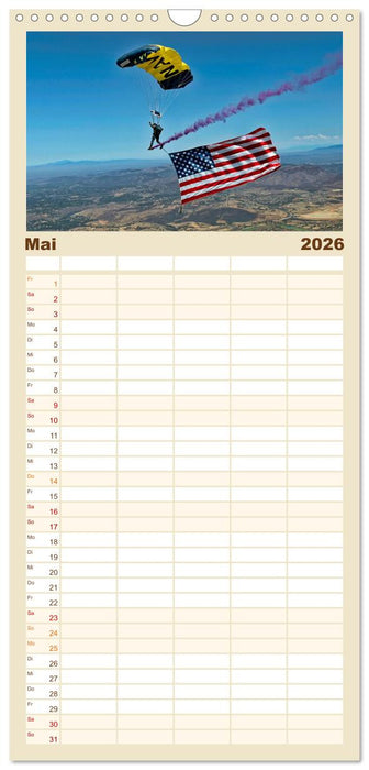 Fallschirmspringen - Mut und Abenteuer (CALVENDO Familienplaner 2026)