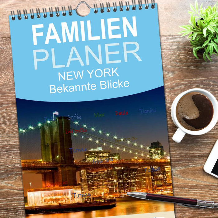 NEW YORK Bekannte Blicke (CALVENDO Familienplaner 2026)