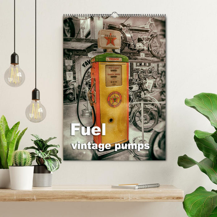Fuel vintage pumps (CALVENDO Monthly Calendar 2026)