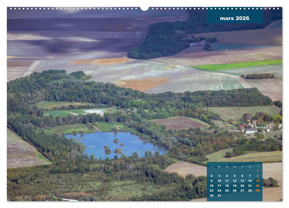 Le Berry secret, le Cher vu du ciel (CALVENDO Calendrier mensuel 2026)