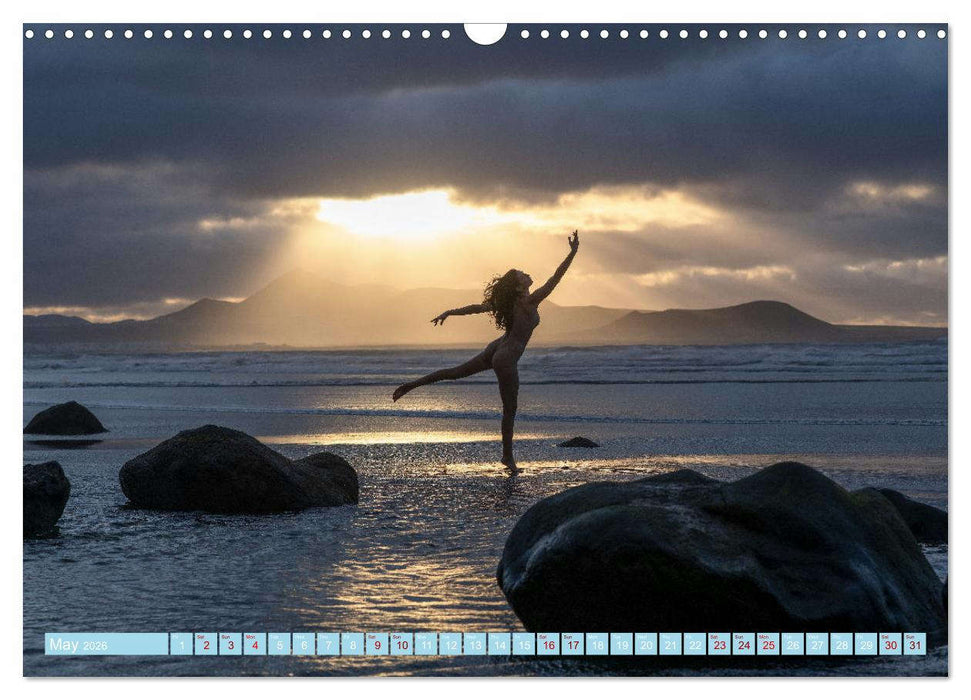 Nude on Seashores (CALVENDO Monthly Calendar 2026)