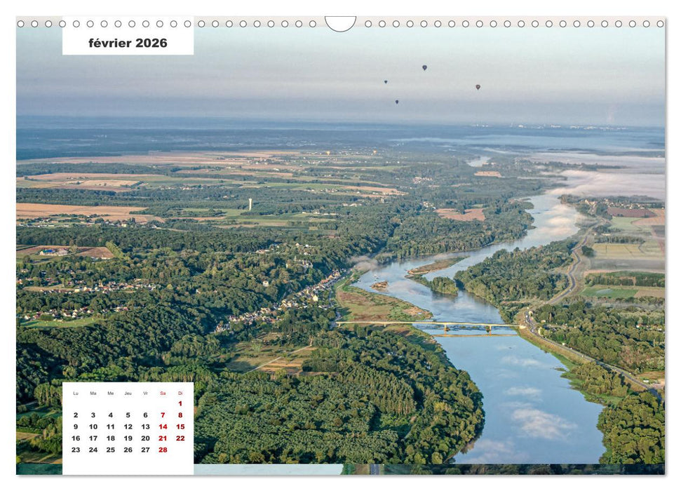 Découverte de la Loire vue du ciel (CALVENDO Calendrier mensuel 2026)