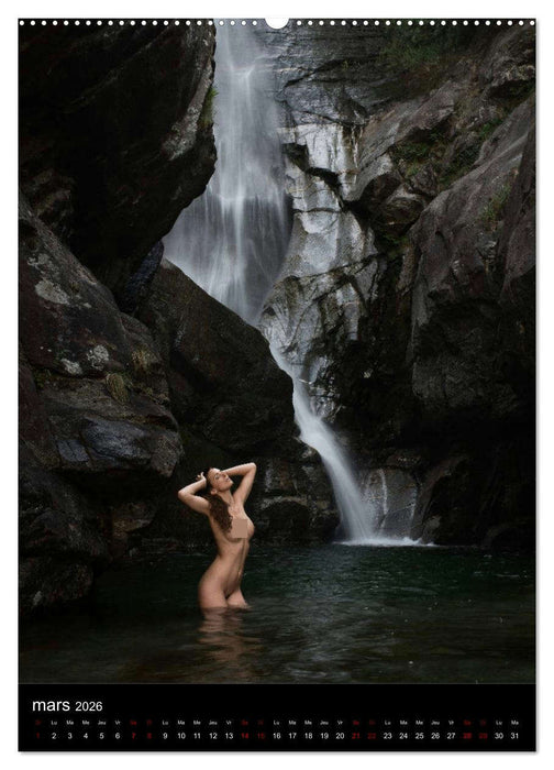 Chutes d'eau au Tessin (CALVENDO Calendrier supérieur 2026)