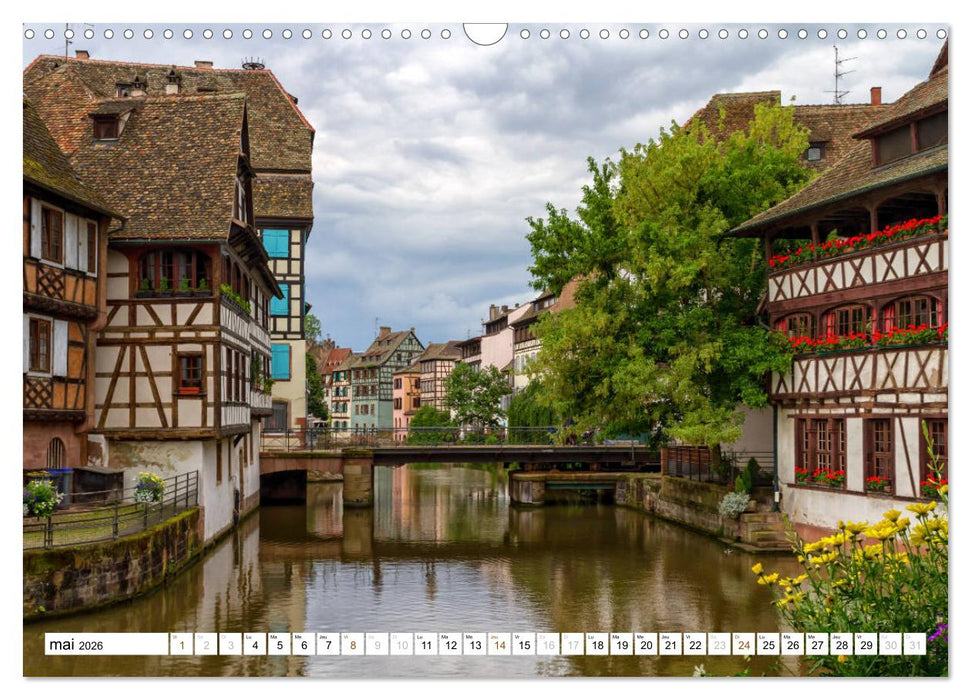 Alsace, magnifiques colombages (CALVENDO Calendrier mensuel 2026)