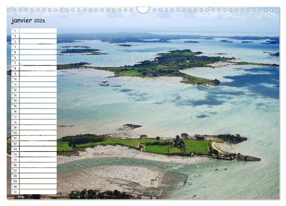 Le Golfe du Morbihan vu du ciel (CALVENDO Calendrier mensuel 2026)