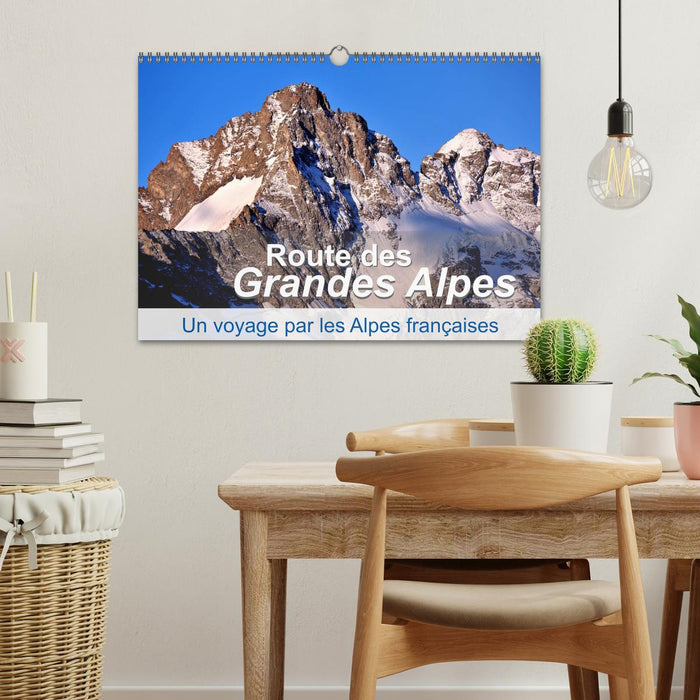 Routes des Grandes Alpes, Un voyage par les Alpes françaises (CALVENDO Calendrier mensuel 2026)