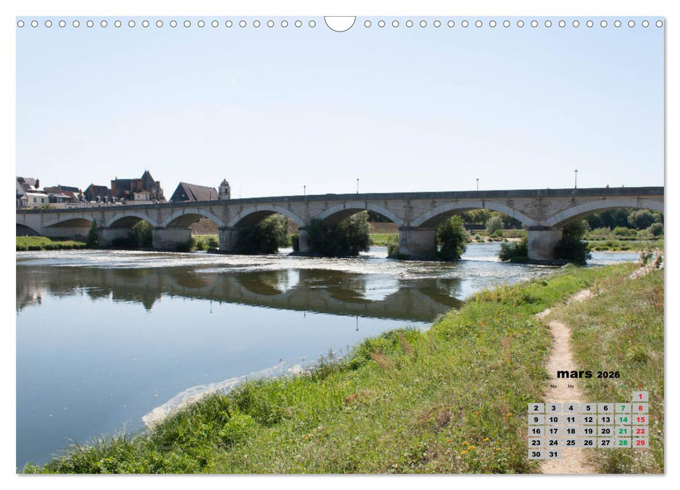 Bords de Loire Ville d'Amboise (CALVENDO Calendrier mensuel 2026)
