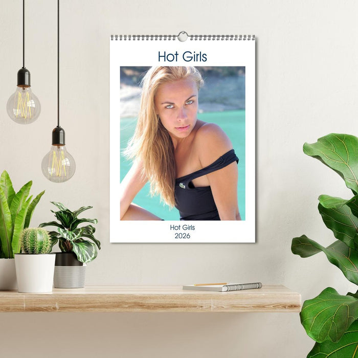 Hot Girls (CALVENDO Monthly Calendar 2026)