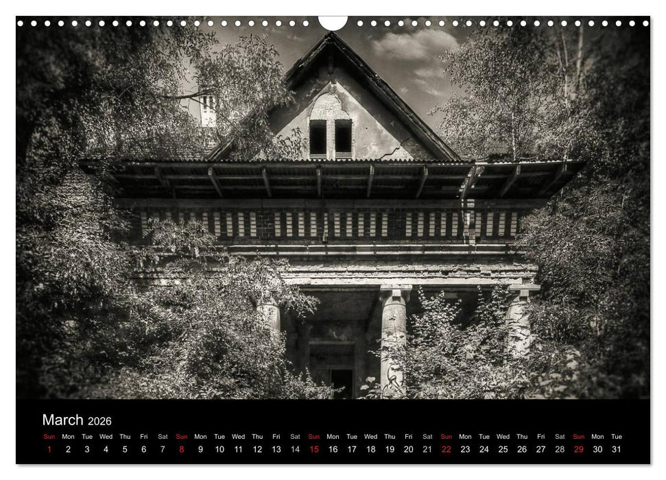 Abandoned Places Haunted Houses (CALVENDO Monthly Calendar 2026)