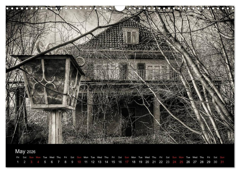 Abandoned Places Haunted Houses (CALVENDO Monthly Calendar 2026)