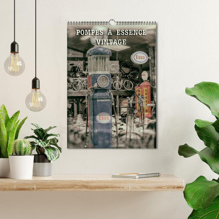 POMPES À ESSENCE VINTAGE (CALVENDO Calendrier mensuel 2026)