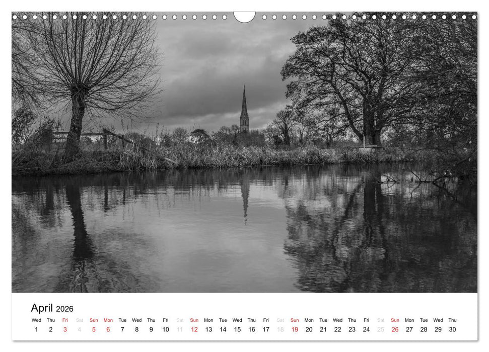 Stonehenge Sunsets & Salisbury Cathedral (CALVENDO Monthly Calendar 2026)