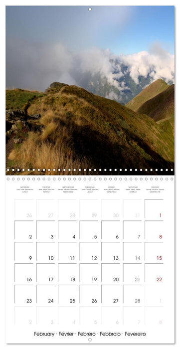 Deux étés en Vallée d'Ossau (CALVENDO Calendrier mensuel 2026)