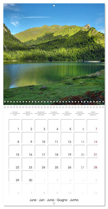 Deux étés en Vallée d'Ossau (CALVENDO Calendrier mensuel 2026)