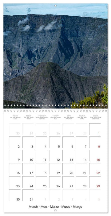 L'ile de la Réunion, un volcan au milieu de l'océan Indien (CALVENDO Calendrier mensuel 2026)