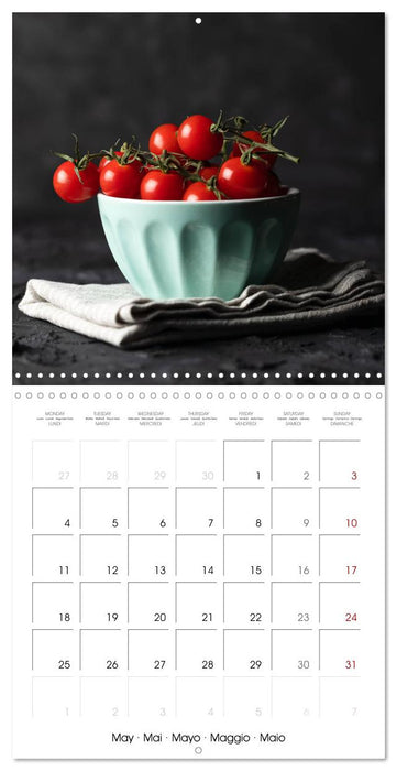 Aesthetic fruit and veggies (CALVENDO Monthly Calendar 2026)