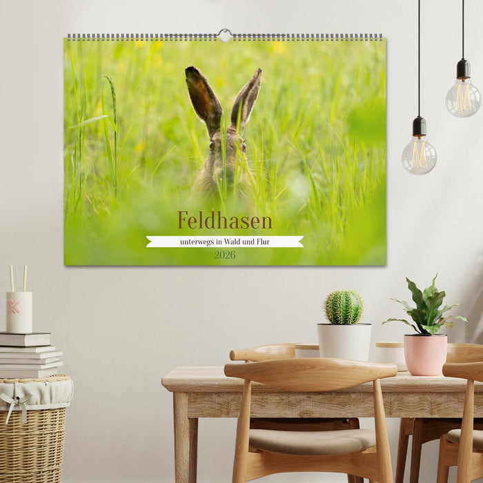 Feldhasen unterwegs in Wald und Flur (CALVENDO Wandkalender 2026)