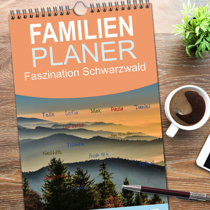 Faszination Schwarzwald (CALVENDO Familienplaner 2026)