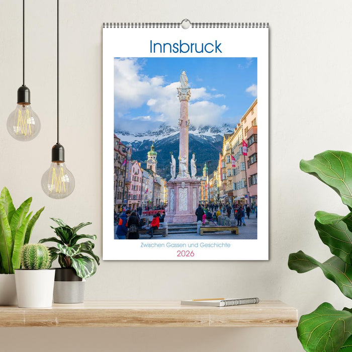 Innsbruck - Zwischen Gassen und Geschichte (CALVENDO Wandkalender 2026)