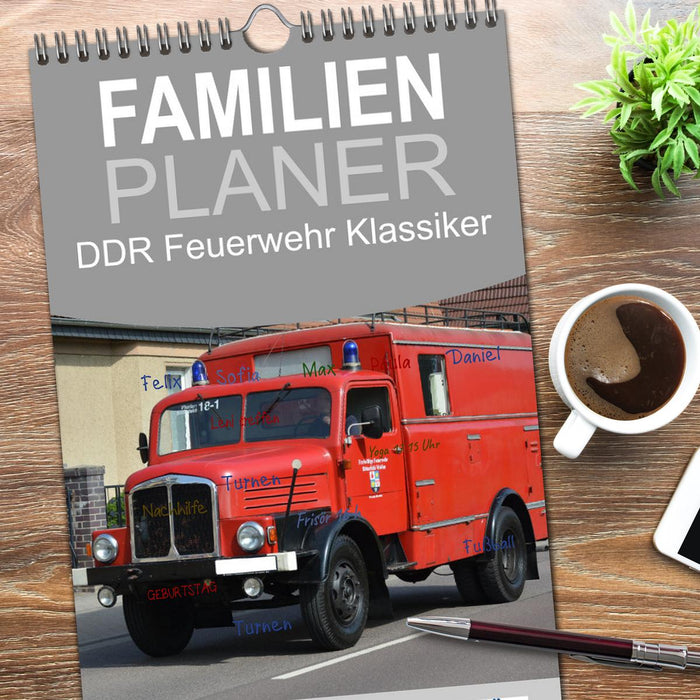 DDR Feuerwehr Klassiker (CALVENDO Familienplaner 2026)