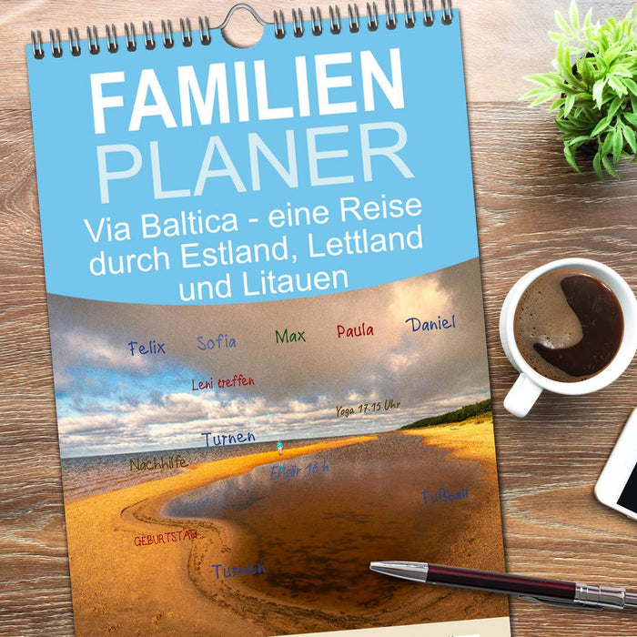 Via Baltica - eine Reise durch Estland, Lettland und Litauen (CALVENDO Familienplaner 2026)