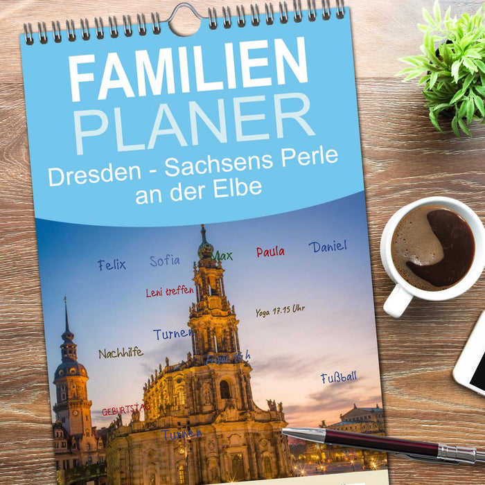 Dresden - Sachsens Perle an der Elbe (CALVENDO Familienplaner 2026)