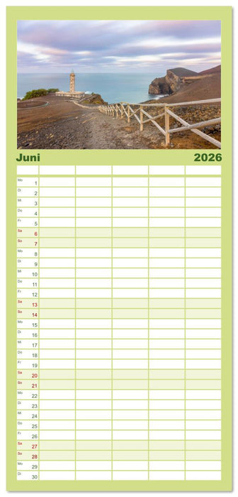 Azoren, Wo Feuer und Meer aufeinandertreffen. (CALVENDO Familienplaner 2026)