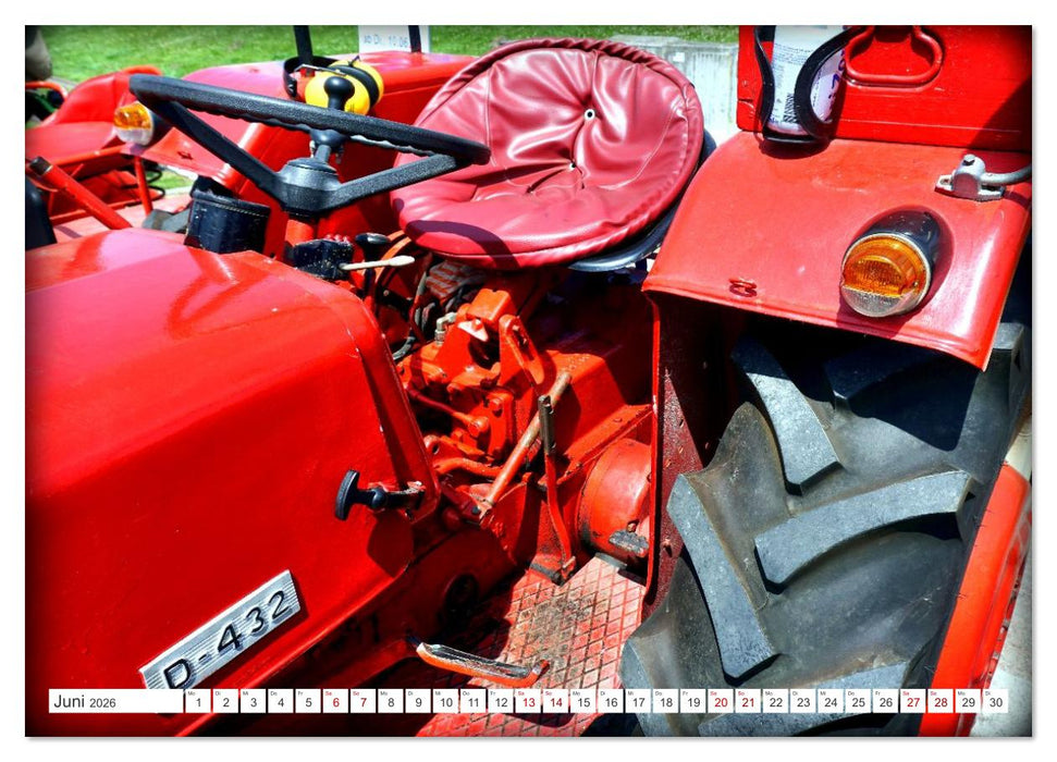 TRECKER PARADE - Historische Traktoren in Glückstadt an der Elbe (CALVENDO Wandkalender 2026)