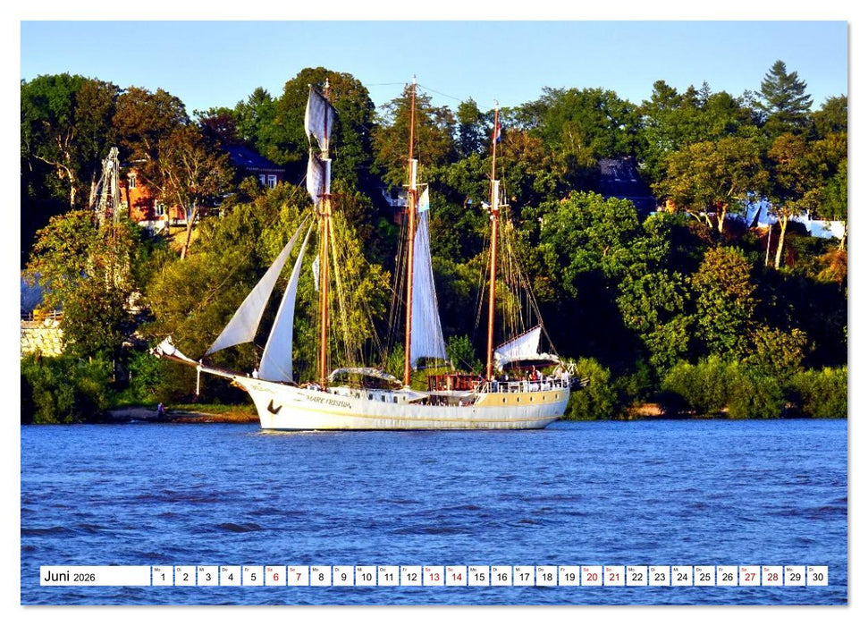 Unter Segeln auf der Elbe (CALVENDO Wandkalender 2026)