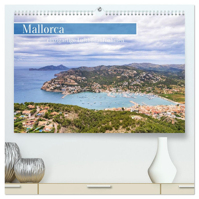 Mallorca - einzigartige Luftbildaufnahmen (CALVENDO Premium Wandkalender 2026)