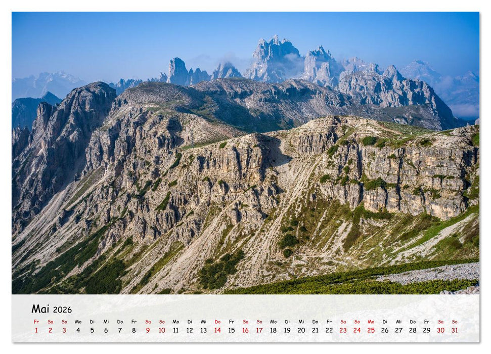 Drei Zinnen-Wanderung: Vom Misurinasee bis nach oben zum Rienzplateau (CALVENDO Wandkalender 2026)