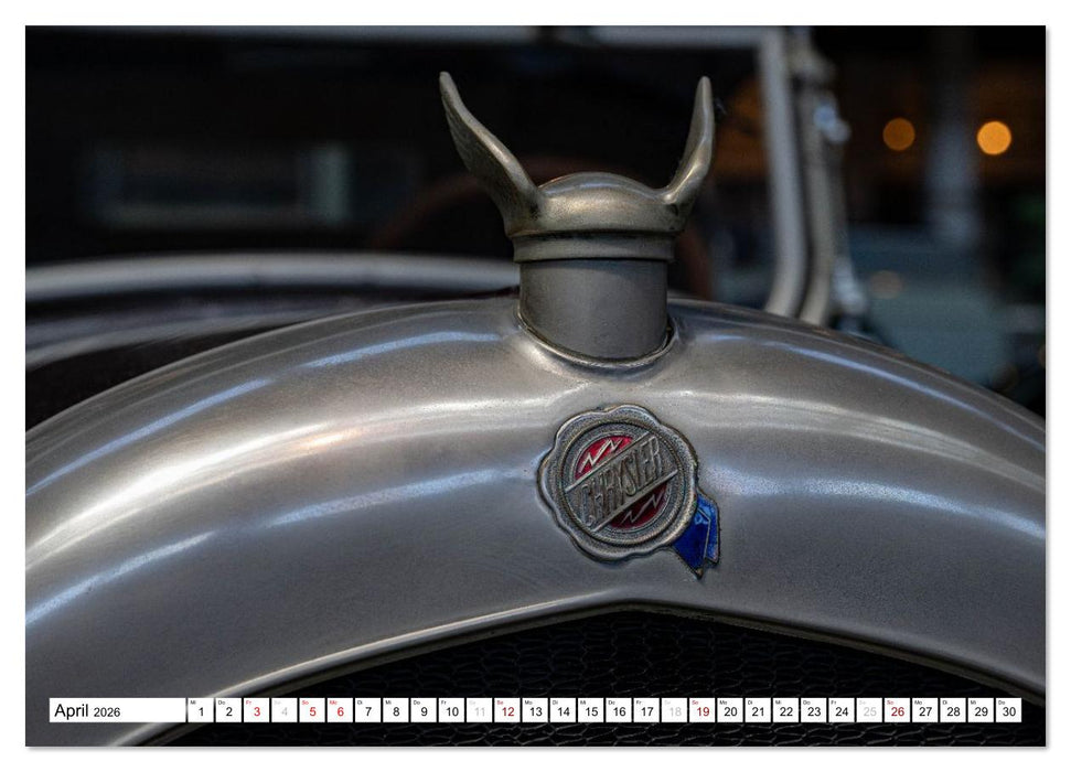 Legendäre Kühlerfiguren – Zeitreise in Chrom und Glanz (CALVENDO Premium Wandkalender 2026)